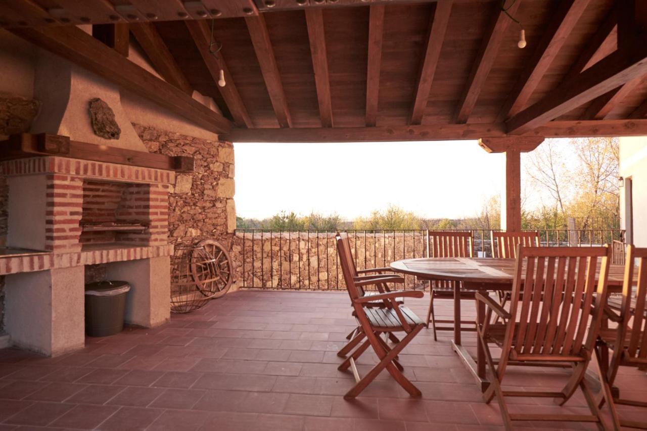 Casa Rural Victoriano Pedraza Rades de Abajo Екстериор снимка